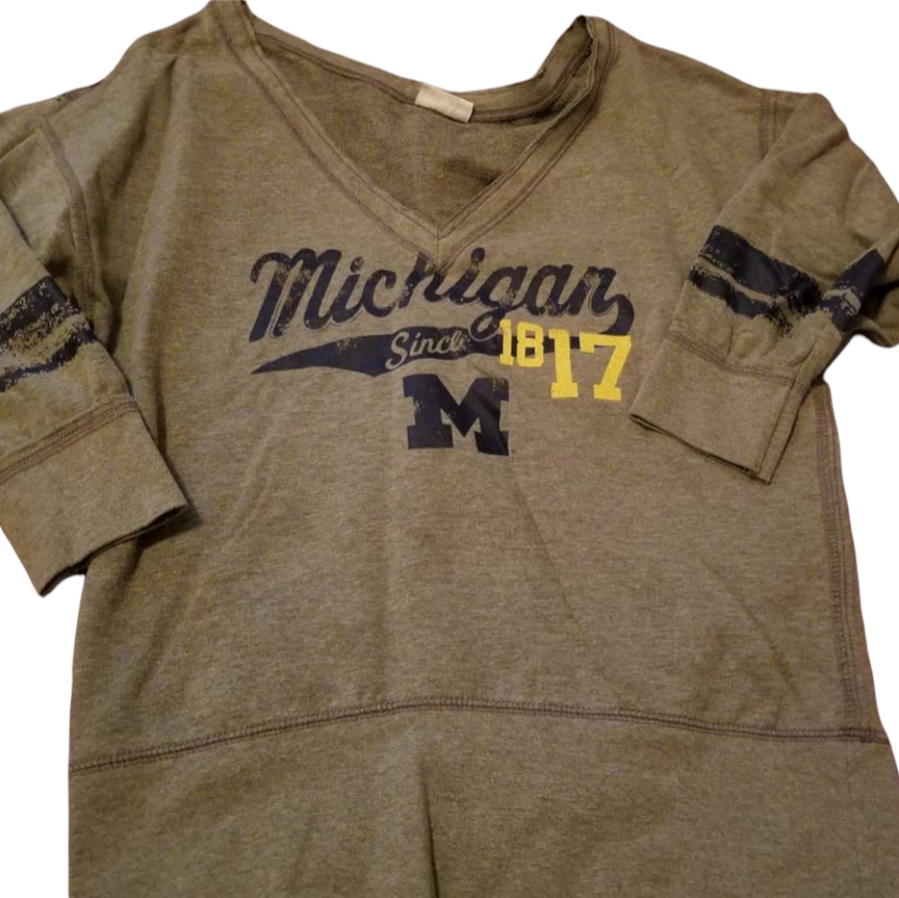 Women's V-Neck Michigan State Sweatshirt Grey Size L (11-13) (Juniors)